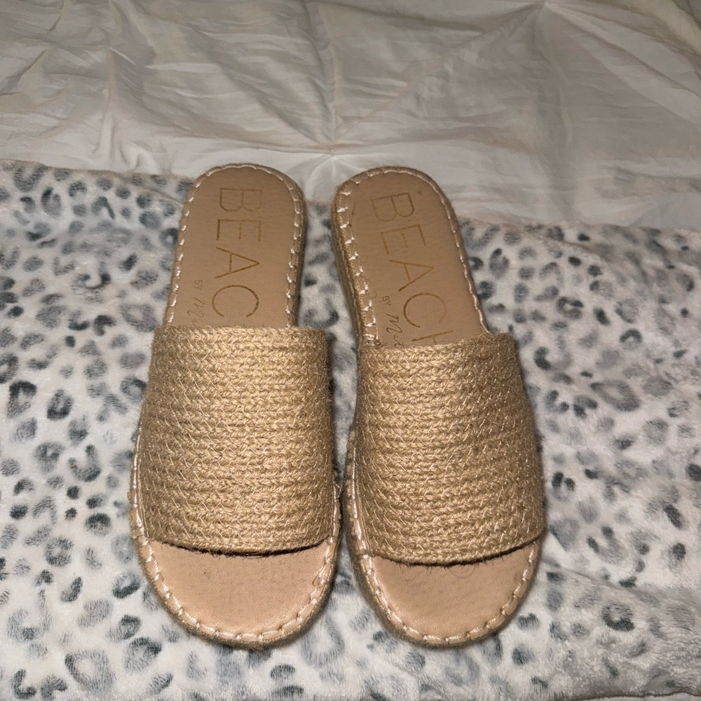 Beach by Matisse sandals